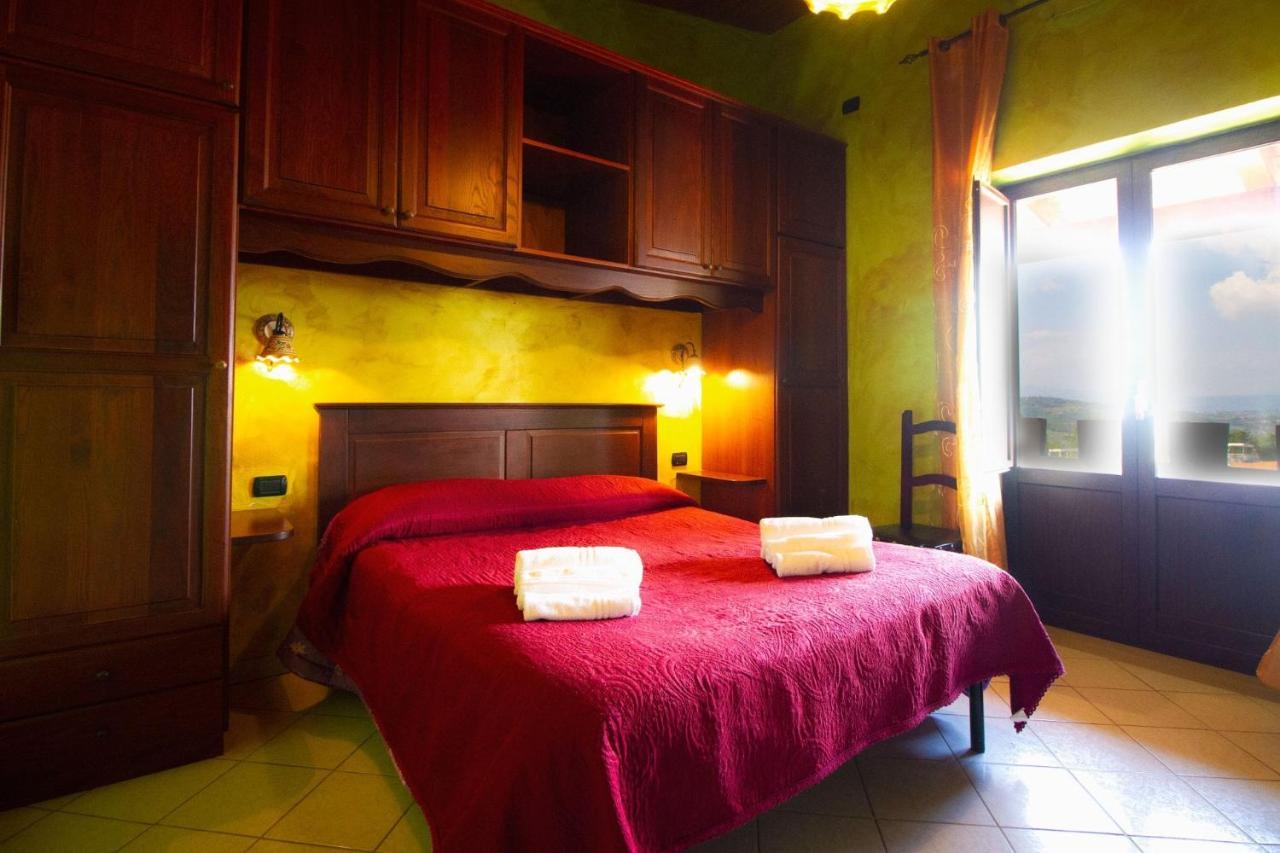 Relais Il Feudo Bed & Breakfast Beltiglio Dış mekan fotoğraf