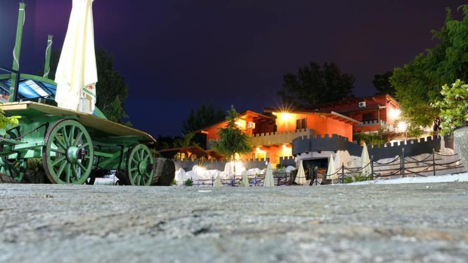 Relais Il Feudo Bed & Breakfast Beltiglio Dış mekan fotoğraf