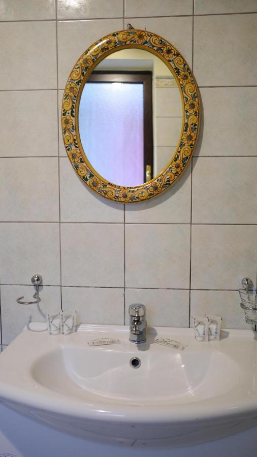 Relais Il Feudo Bed & Breakfast Beltiglio Dış mekan fotoğraf